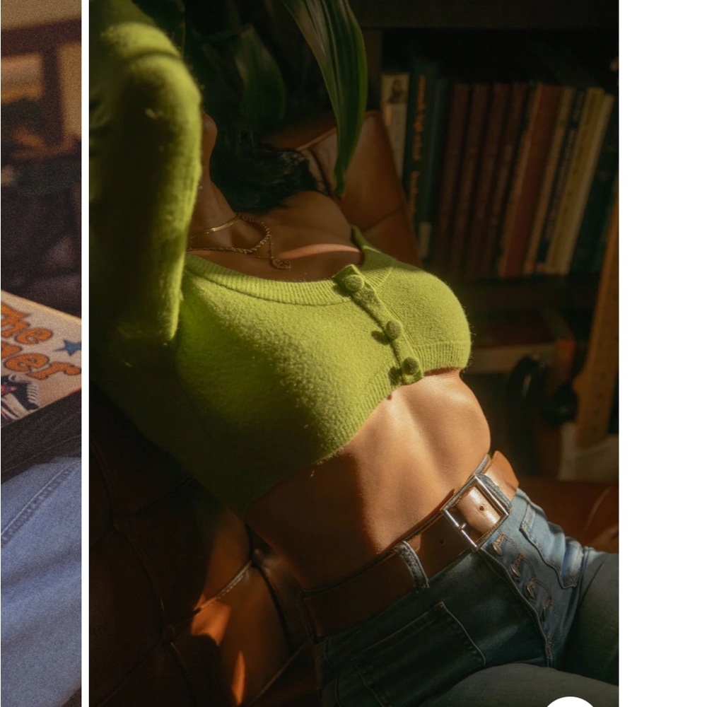 Green crop top